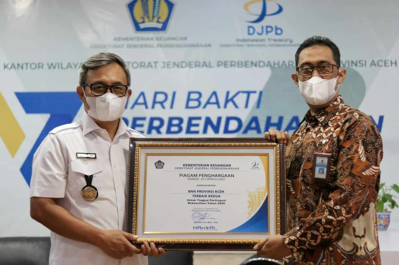 Pengelolaan Anggaran Terbaik, Kanwil DJPb Aceh Beri Penghargaan Kepada BNN Aceh