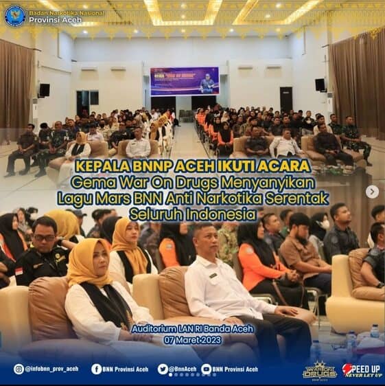 Gema "War On Drugs" Menyanyikan Lagu Mars BNN "Anti Narkotika" Serentak Se- Indonesia Gema "War On Drugs" Menyanyikan Lagu Mars BNN "Anti Narkotika" Serentak Se- Indonesia